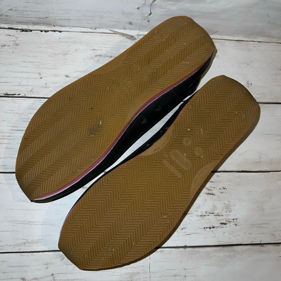 Crocs Retro Slingback Flats Size 9 Black Pink - Picture 4 of 5